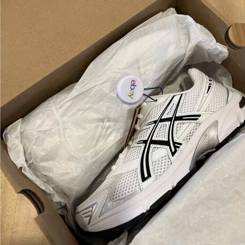 Size 9 - ASICS Gel 1130 White Black